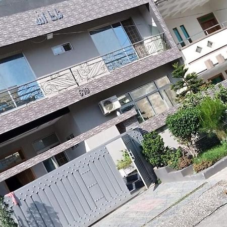 N N Guests Palace イスラマバード エクステリア 写真
